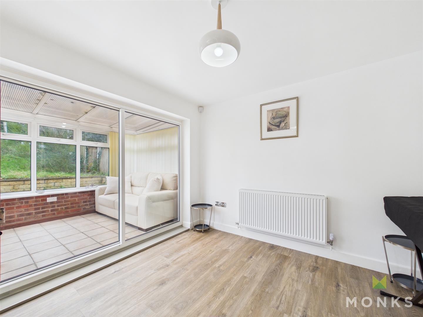 12 Greystones Way, Oswestry, SY11 2SJ For Sale